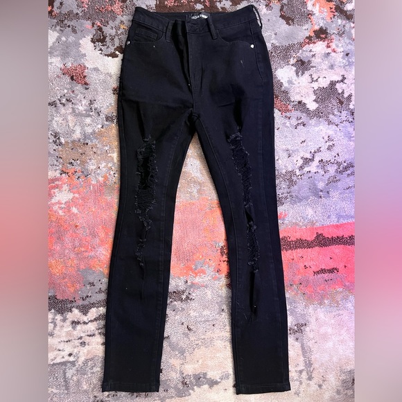 NWOT DISTRESSED SKINNY JEANS - SIZE 3 - Picture 3 of 3